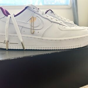 Nike Air Force 1 07 SE Streetwear/Lifestyle Shoes Size 7.5 Women’s